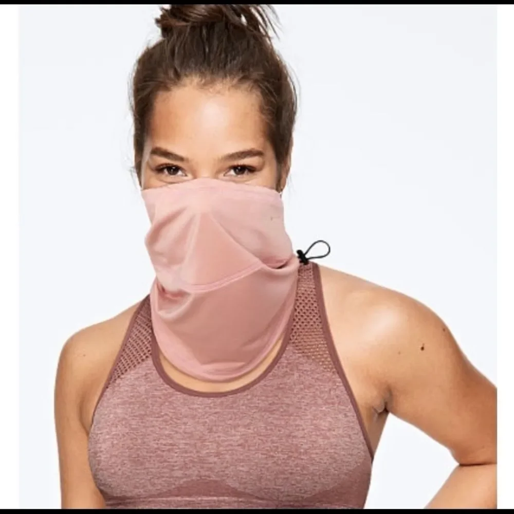 NWT neck gaiter from pink by Victoria’s Secret.